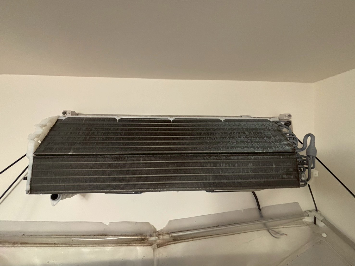 台中北屯住宅 富士通分離式冷氣清洗一台