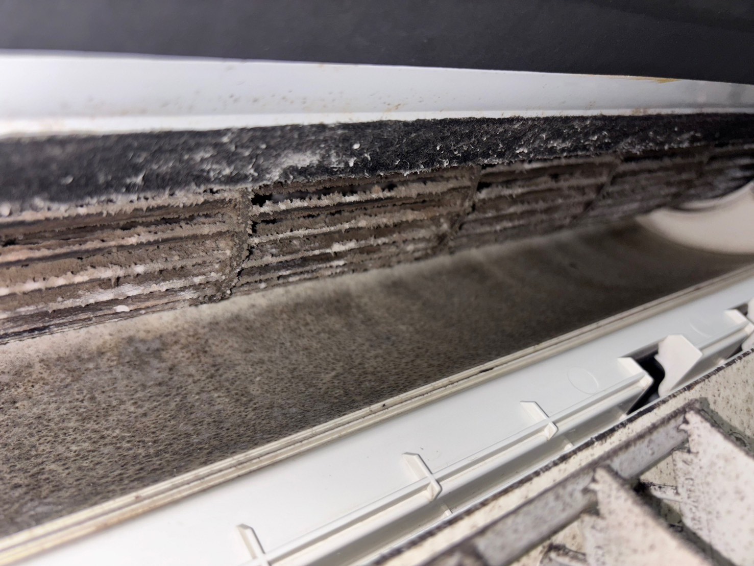 台中北屯松竹寺分離式冷氣清洗一台