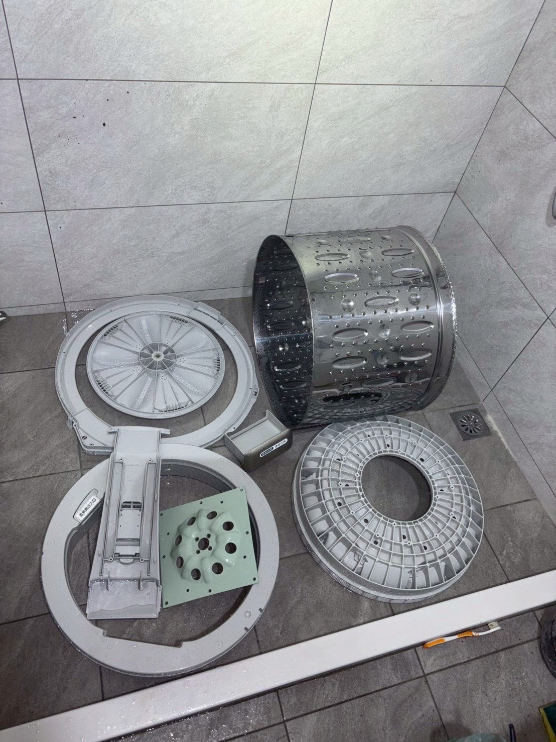 台中南屯直立式洗衣機清洗 