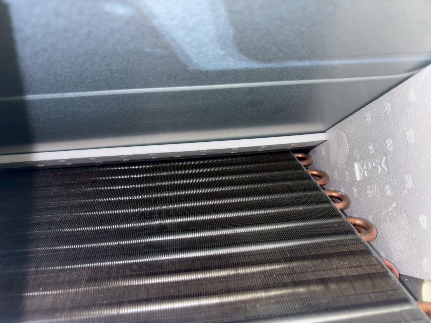 台中烏日吊隱式冷氣清洗