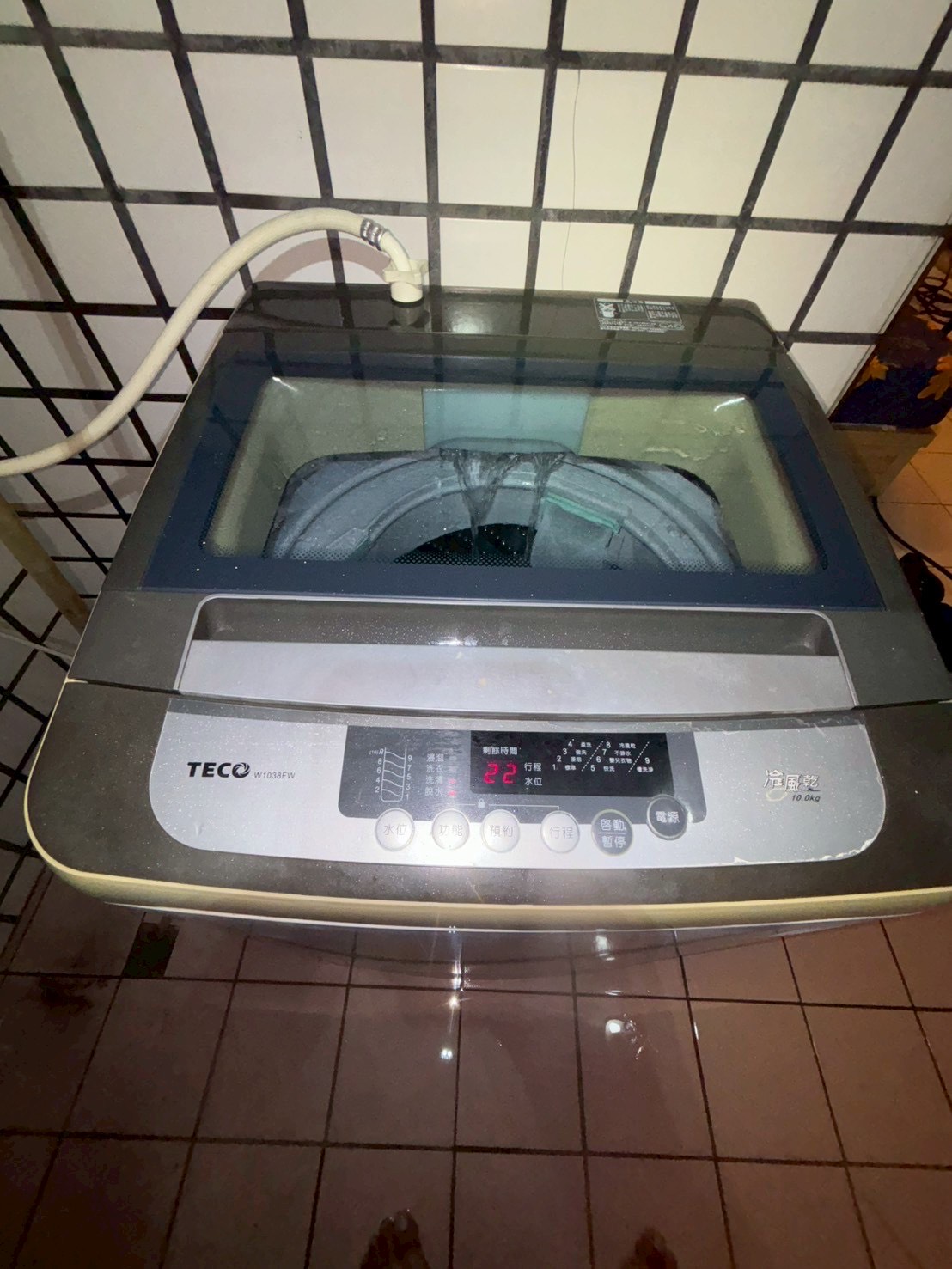 台中西屯直立式洗衣機清洗一台 