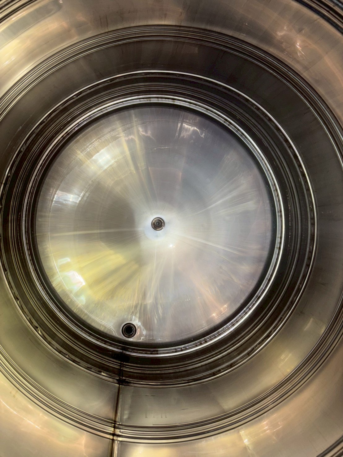 台中西區老四川麻辣火鍋 水塔清洗