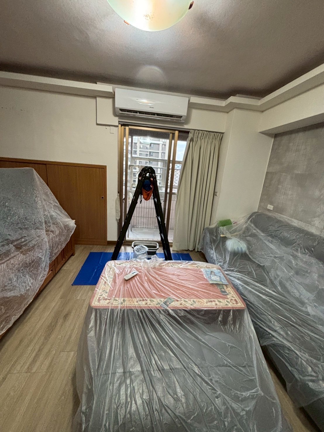 台中西區分離式冷氣清洗三台