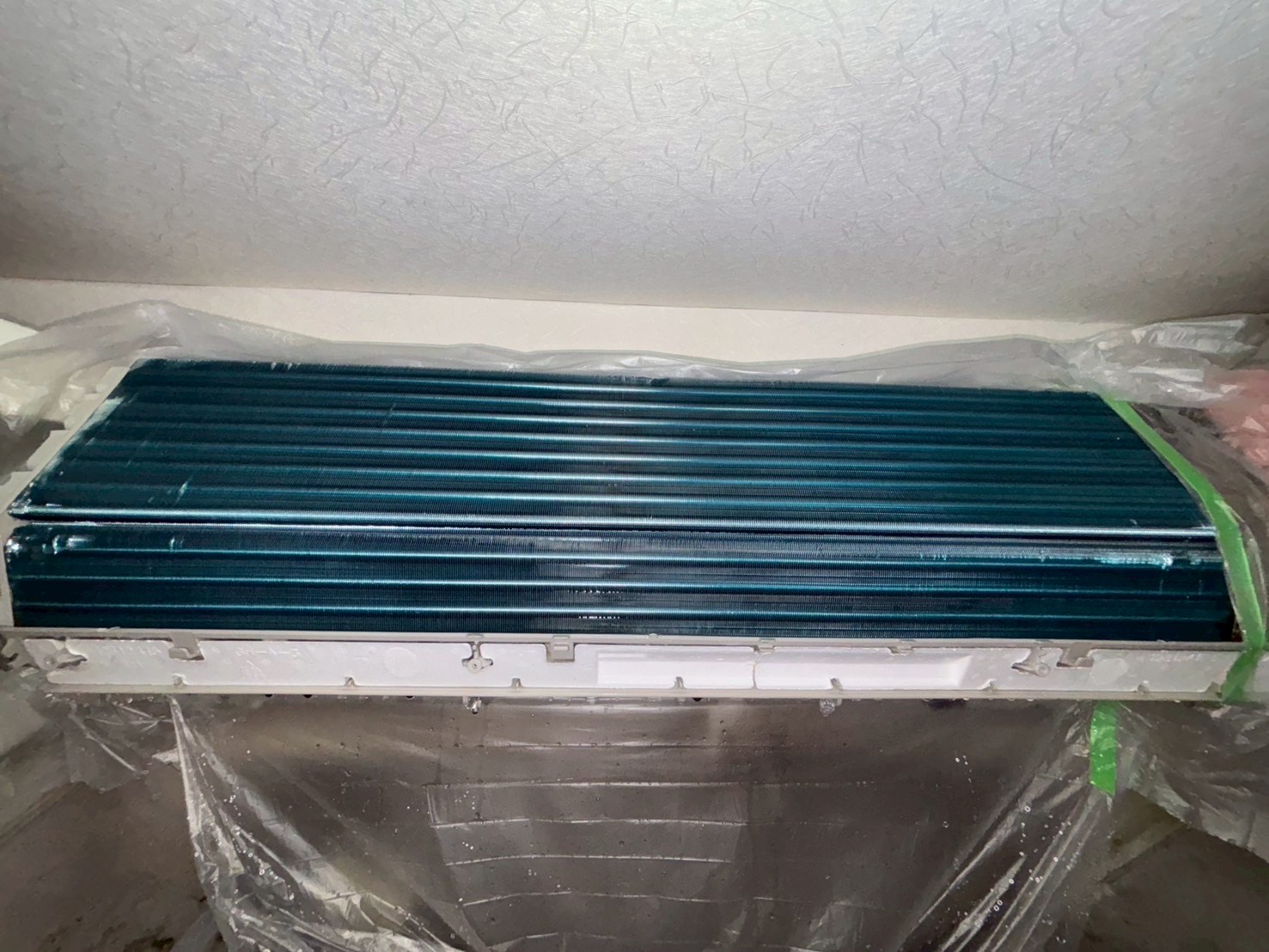 台中西區分離式冷氣清洗三台