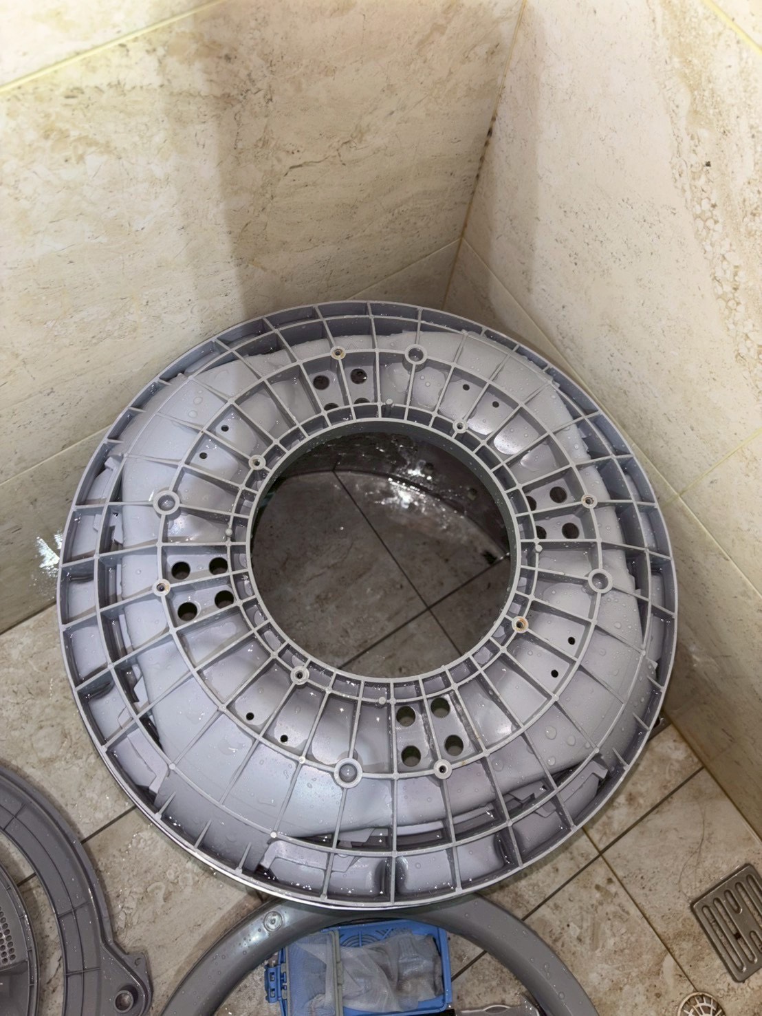 台中南屯直立式洗衣機清洗 