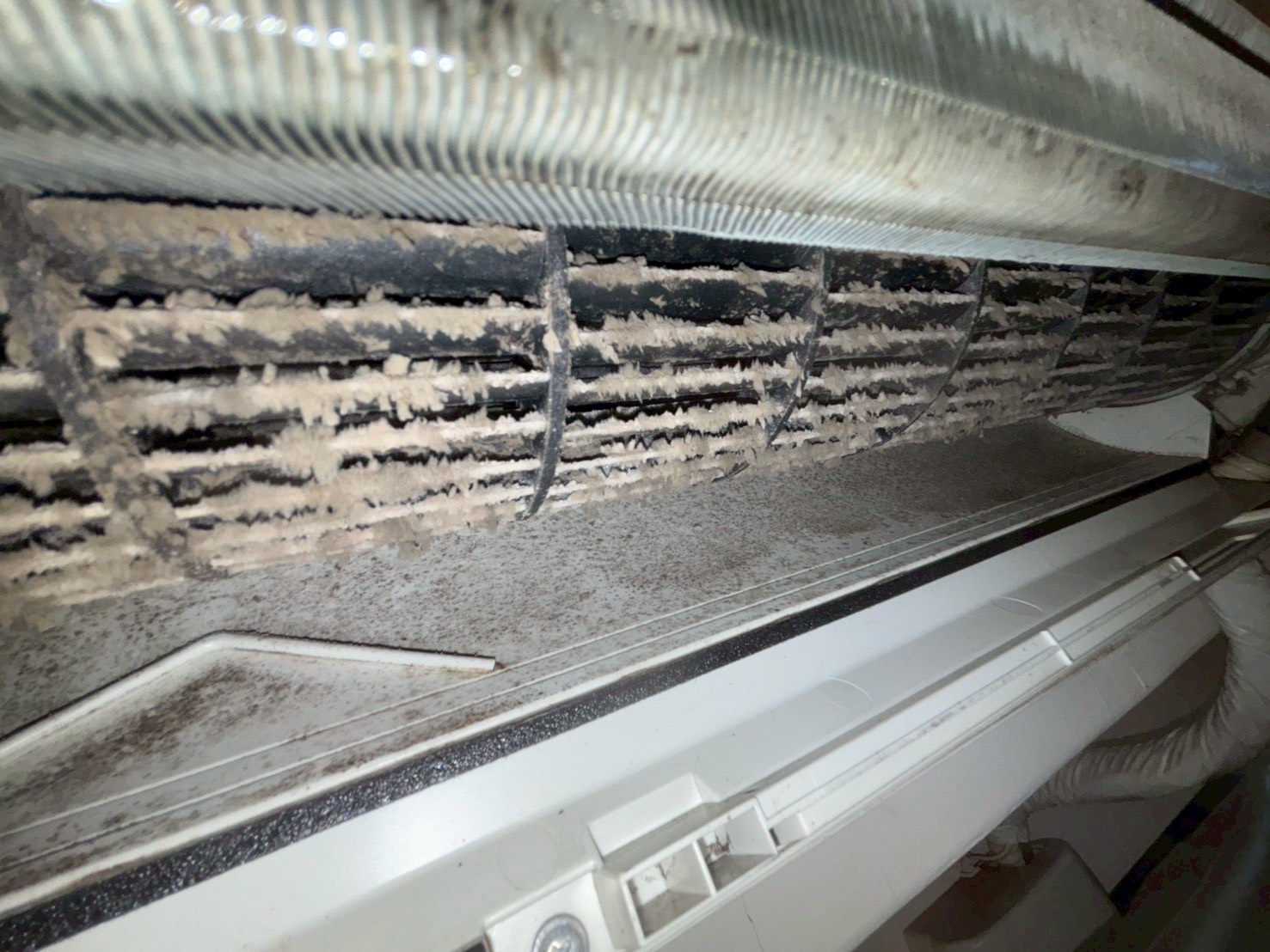 台中北屯分離式冷氣清洗一台