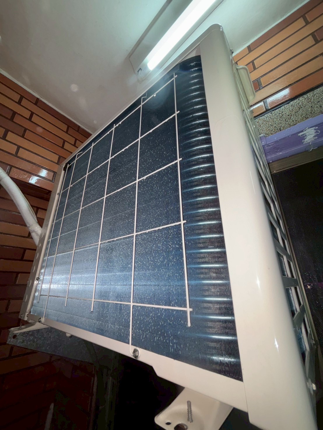 台中北屯分離式冷氣清洗一台