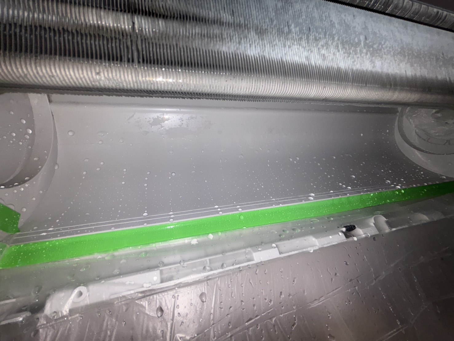 台中南屯分離式冷氣清洗一台