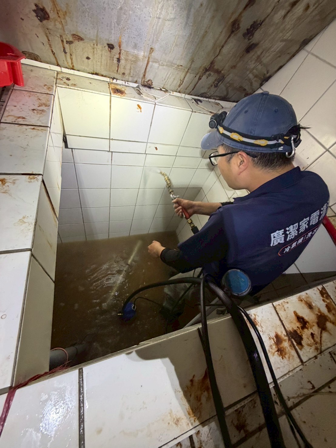 台中地下室水塔清洗