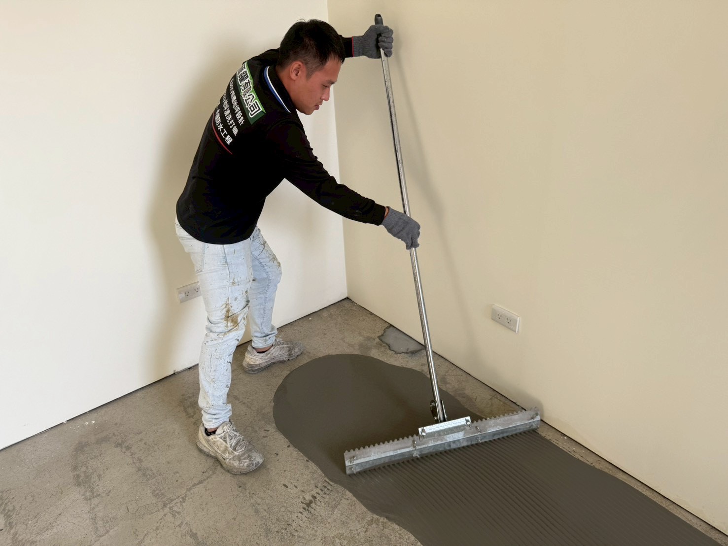 台南麻豆廠房辦公區